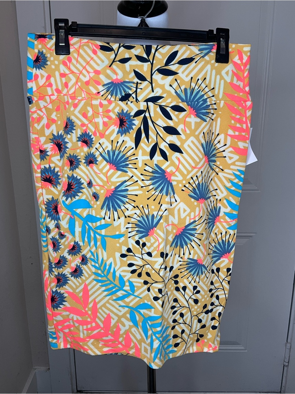 LuLaRoe Yellow Pencil Skirt with Blue and Pink Botanical Print M